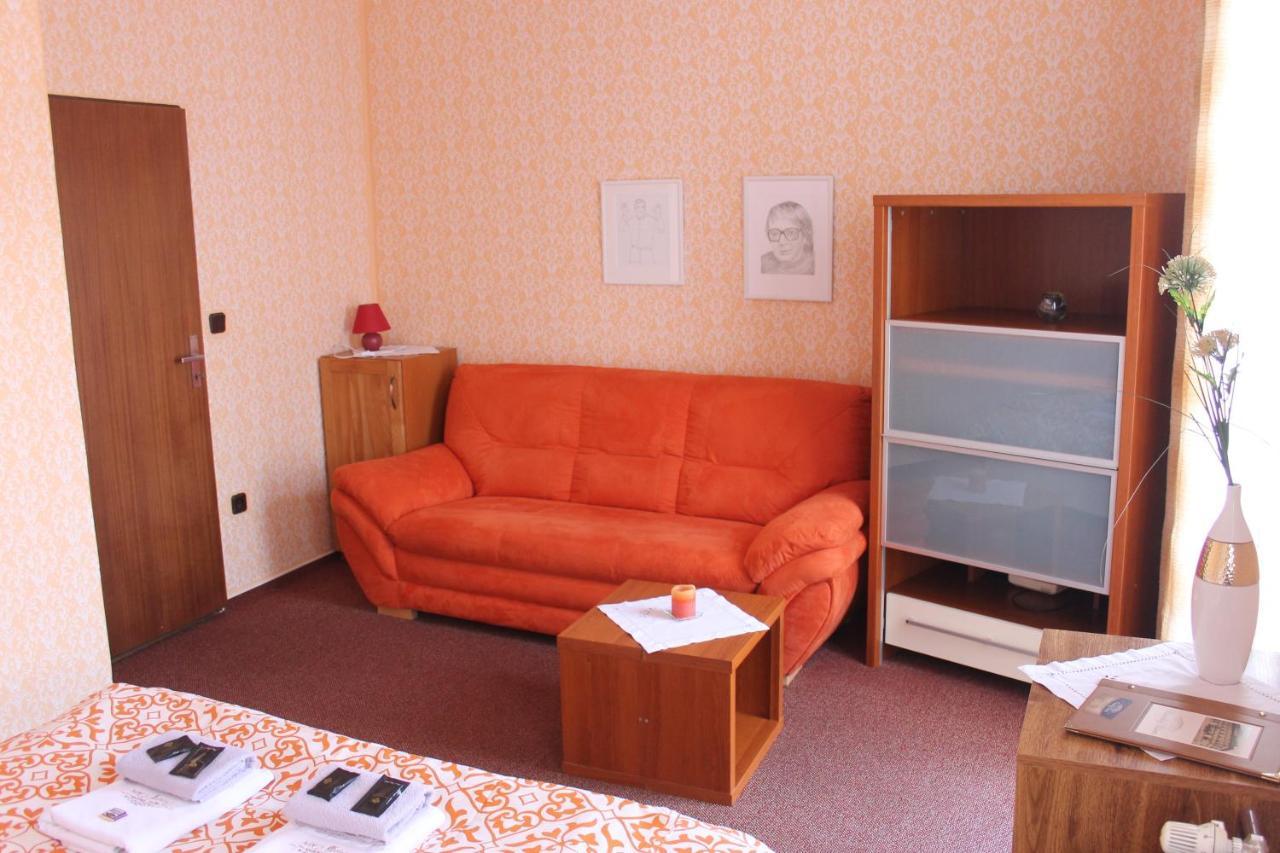 Hotel Pansky Dum Žamberk Esterno foto
