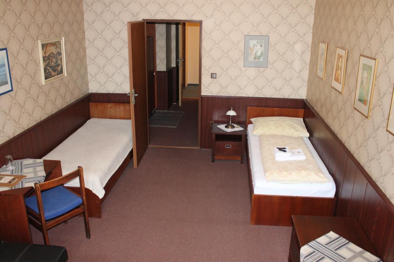 Hotel Pansky Dum Žamberk Esterno foto